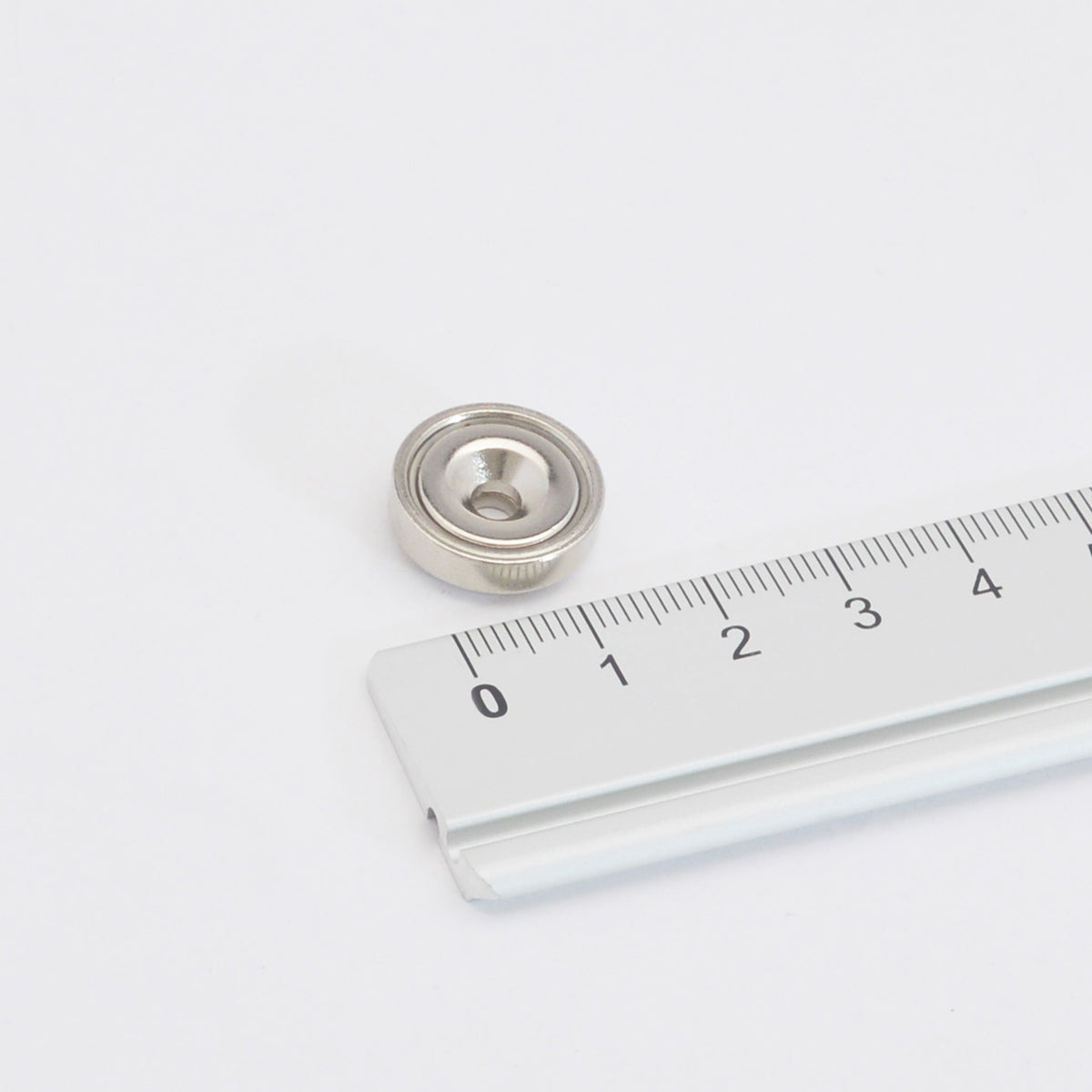 Ø16x6.5/3x5 mm Recessed Head Pot Magnet