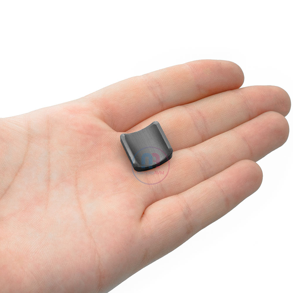 17x16.5 mm Ferrite Arc Magnet (Outer Pole S)