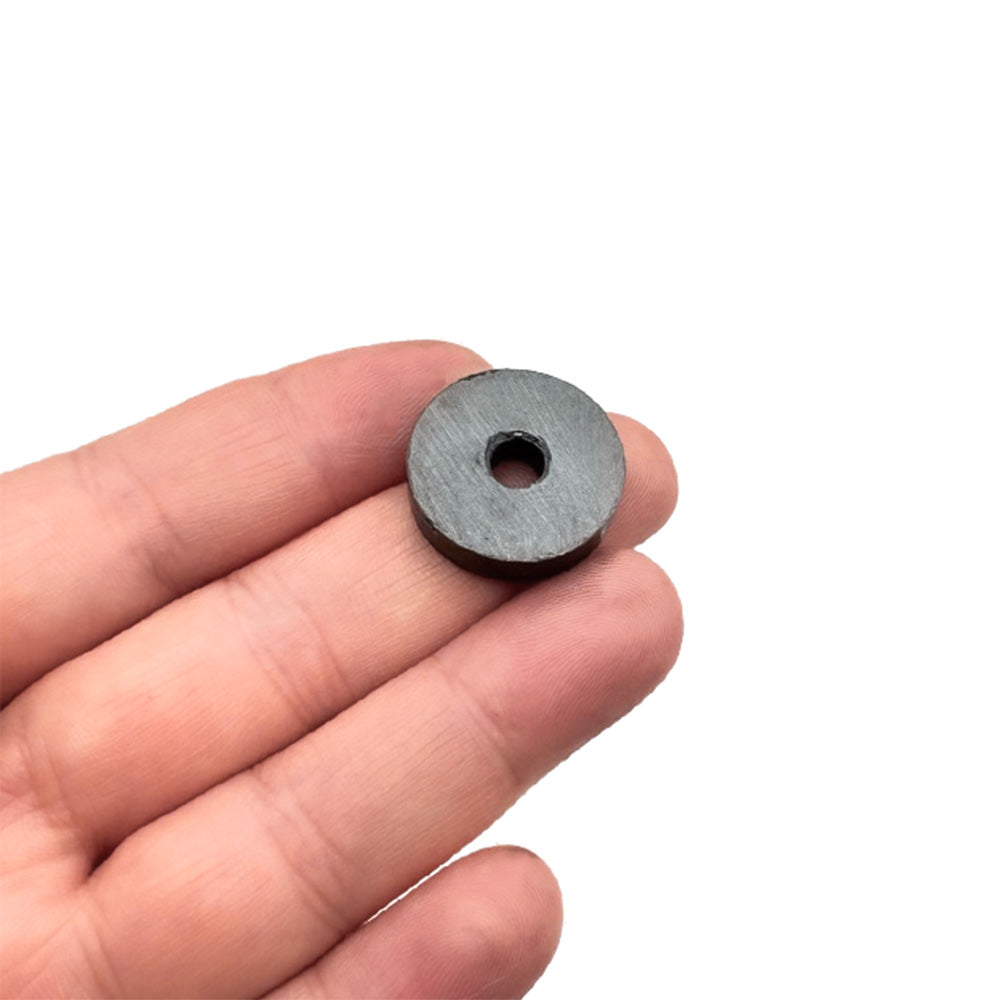 Ø20x5x5 mm Ferrite Hole Magnet - Y35