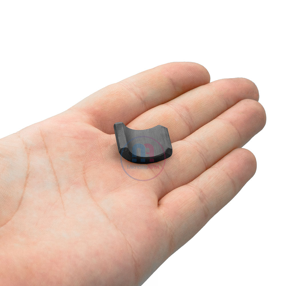 22.5x15 mm Ferrite Arc Magnet (Outer Pole N)