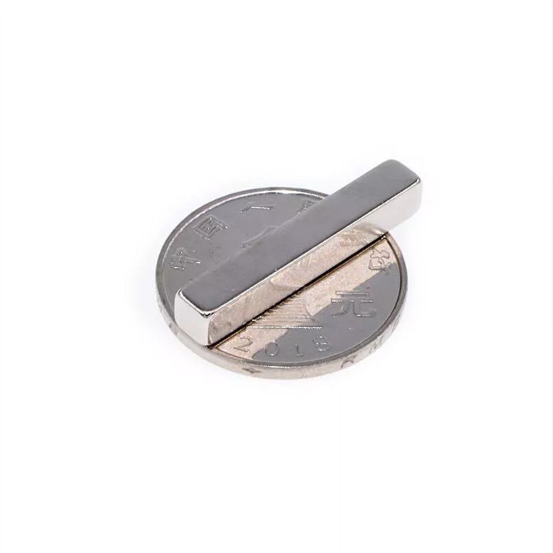 30x6x6 mm N42 Neodymium Magnet