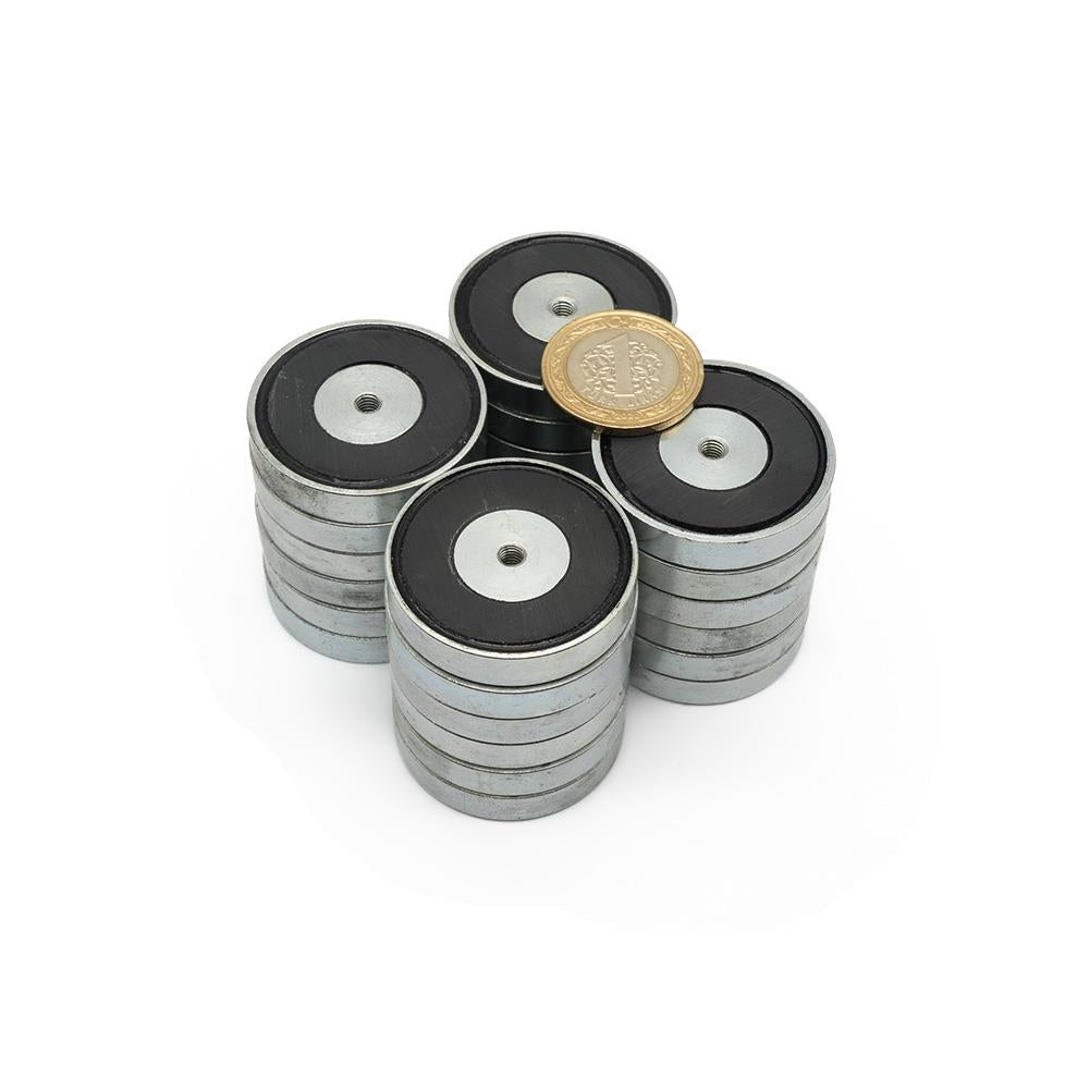 Ø38x7.2 mm Y35 Ferrite Pot Magnet