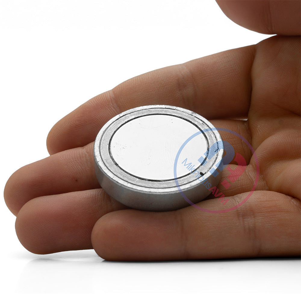 Ø40x8 mm M5x15 Male Threaded Neodymium Pot Magnet – High Pull Force, Compact Design, Industrial Grade