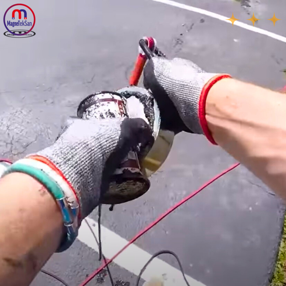 Double-Sided (Double-Sided) Pot Magnet Ø60 mm Fishing Magnet - 360° Attraction Force - 150-200 kg - Marine Magnet