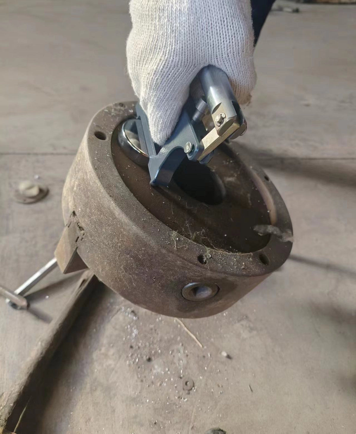 Super Strong Handheld Metal Handling Magnet - 30 kg
